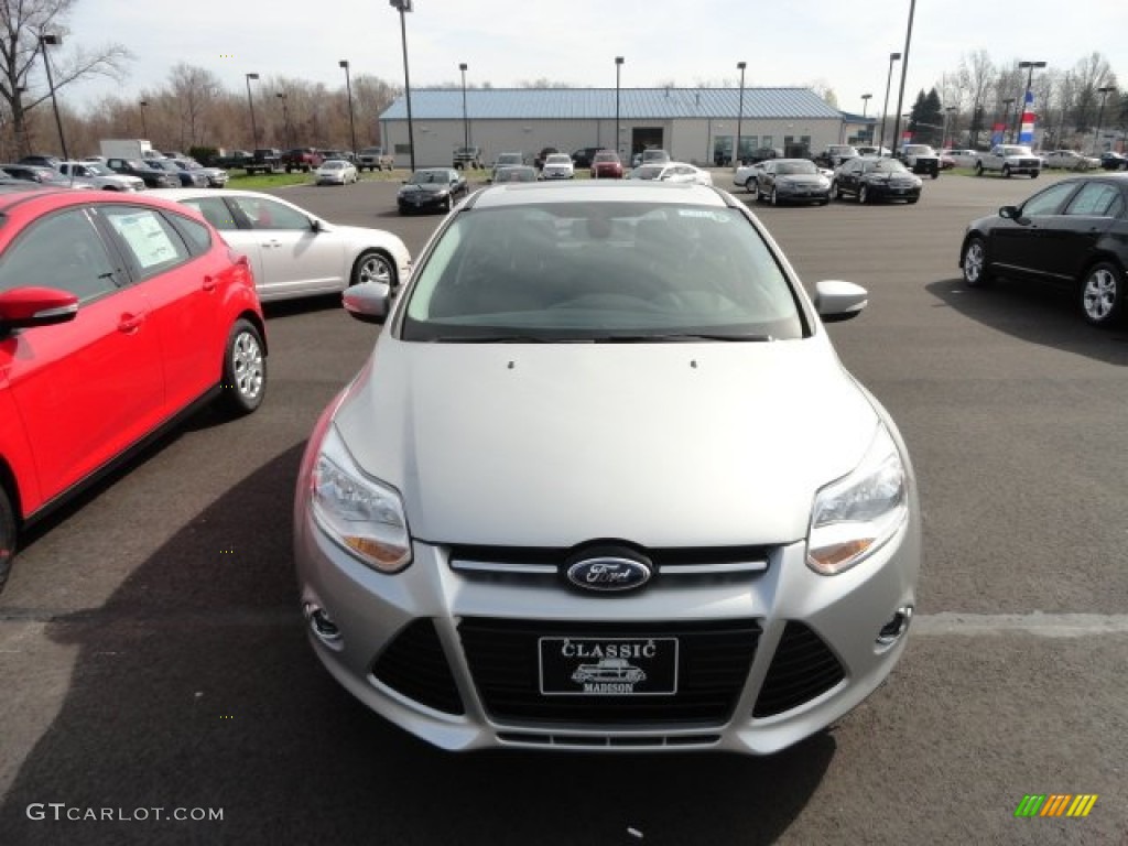 2012 Focus SEL 5-Door - Ingot Silver Metallic / Charcoal Black Leather photo #1