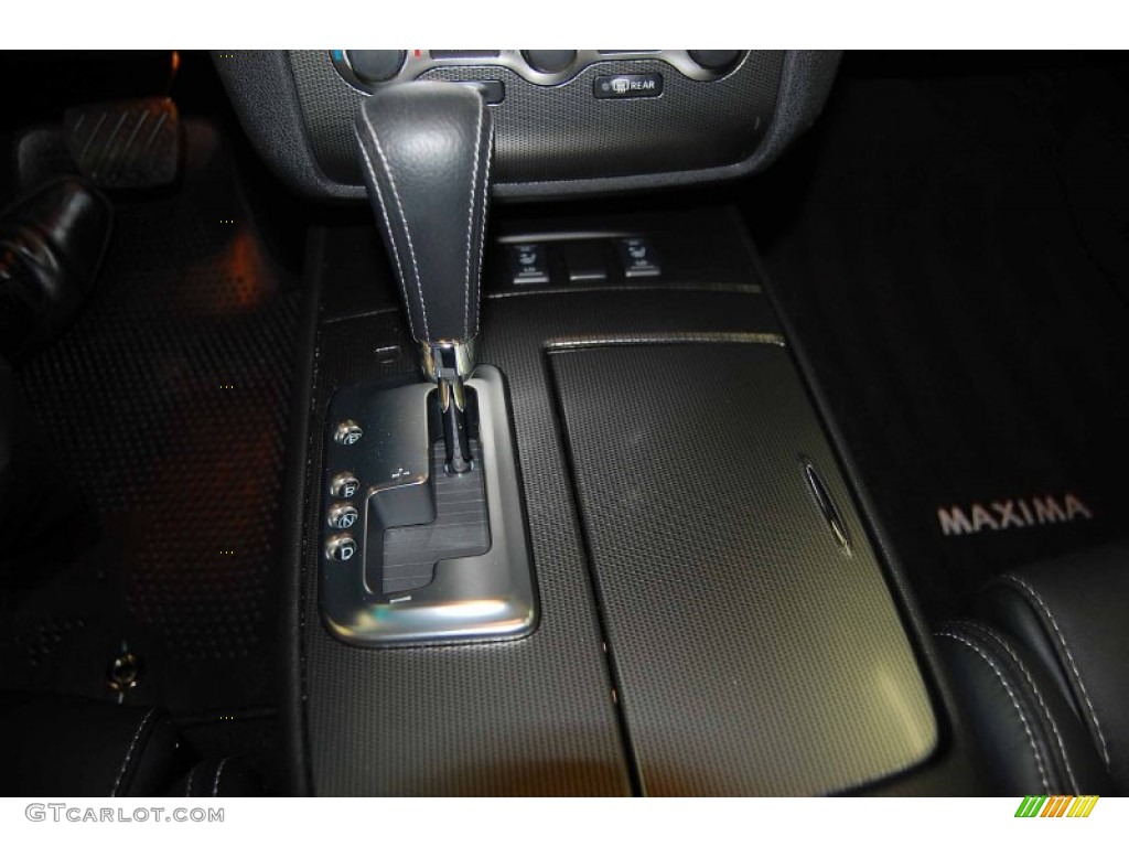 2011 Maxima 3.5 SV Sport - Super Black / Charcoal photo #22