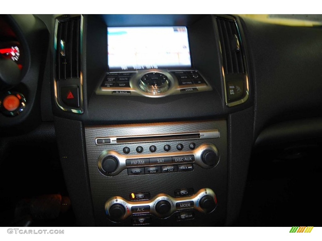 2011 Maxima 3.5 SV Sport - Super Black / Charcoal photo #23