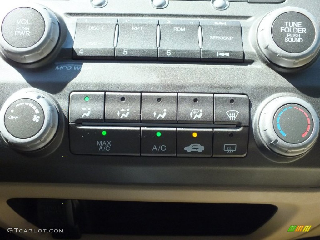 2007 Civic LX Sedan - Tango Red Pearl / Ivory photo #34