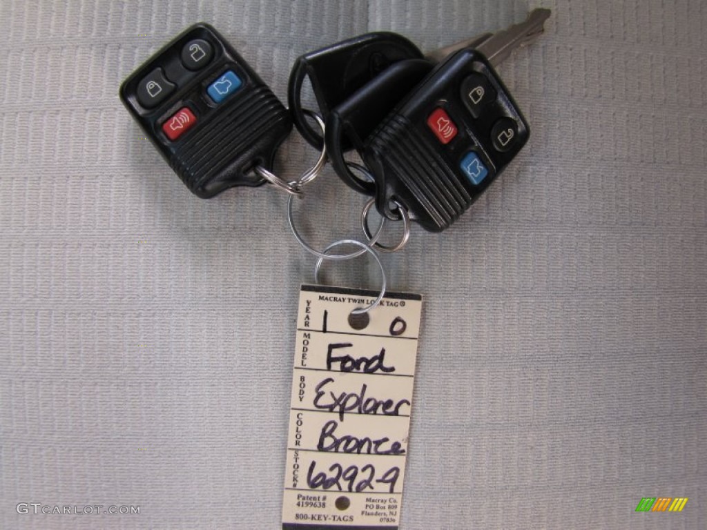 2010 Ford Explorer XLT 4x4 Keys Photo #62766455
