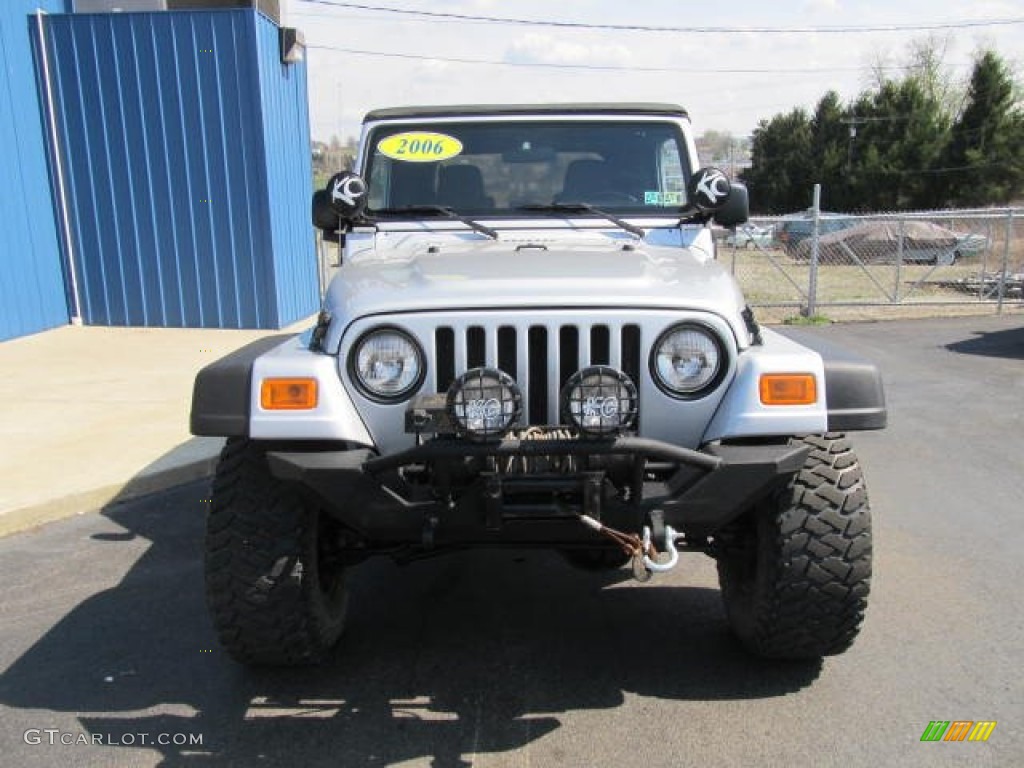 2006 Wrangler X 4x4 - Bright Silver Metallic / Dark Slate Gray photo #6