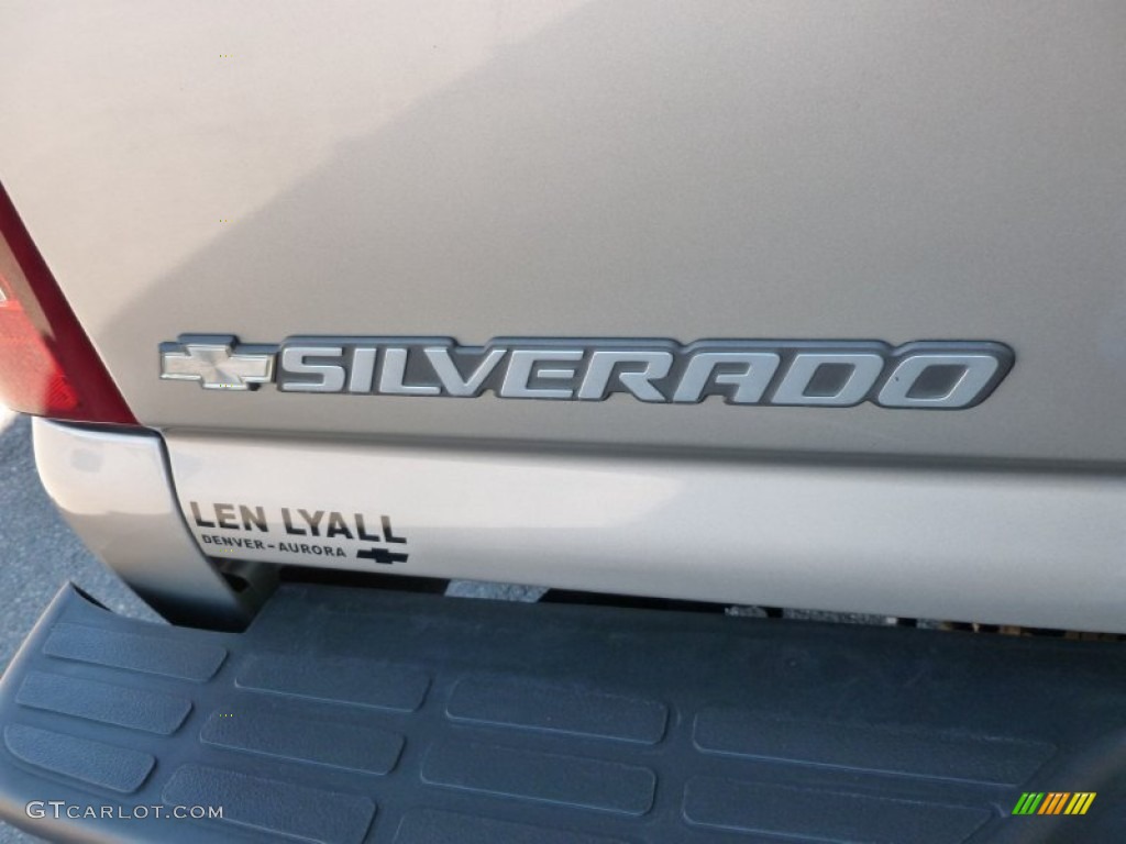 2003 Silverado 1500 LS Extended Cab - Light Pewter Metallic / Tan photo #12