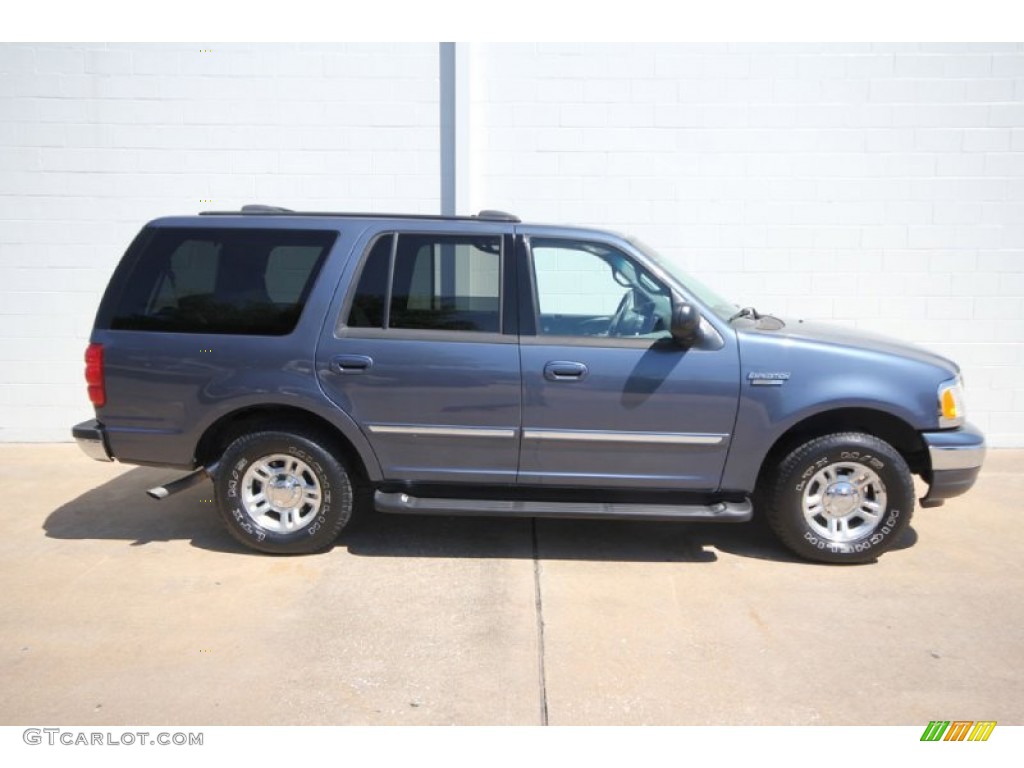 2002 Ford Expedition XLT Exterior Photos