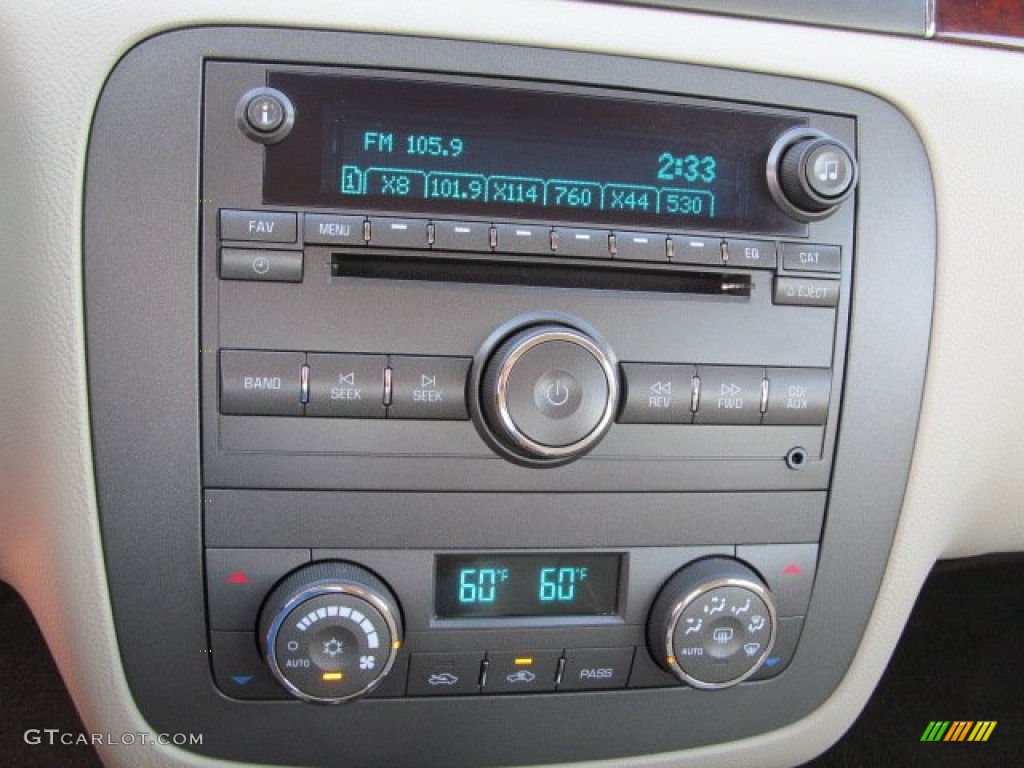2010 Buick Lucerne CXL Special Edition Audio System Photos