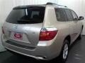 2009 Sandy Beach Metallic Toyota Highlander V6  photo #16