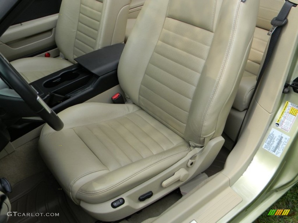 Light Parchment Interior 2006 Ford Mustang GT Premium Convertible Photo #62774673