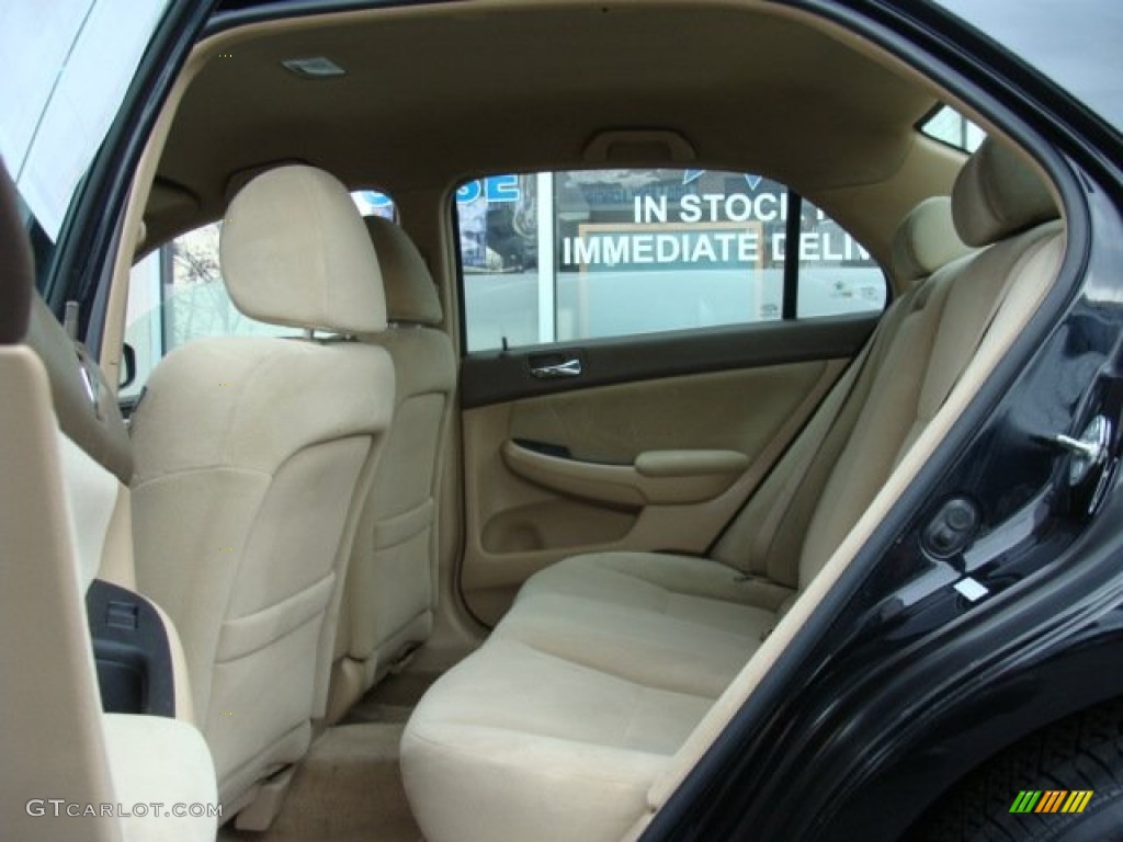 2006 Accord LX Sedan - Nighthawk Black Pearl / Ivory photo #14