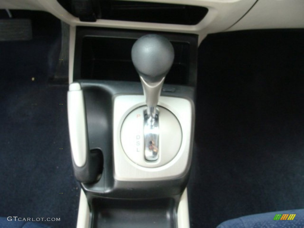 2006 Civic Hybrid Sedan - Alabaster Silver Metallic / Blue photo #13