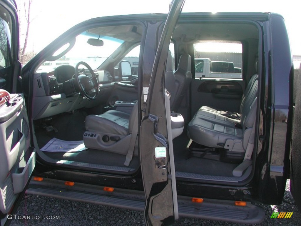 2005 F350 Super Duty Lariat Crew Cab 4x4 Dually Utility Truck - Black / Medium Flint photo #38