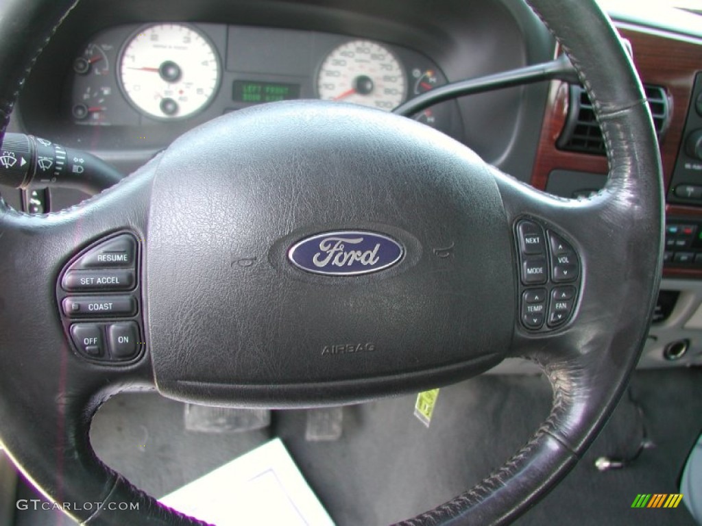 2005 F350 Super Duty Lariat Crew Cab 4x4 Dually Utility Truck - Black / Medium Flint photo #45