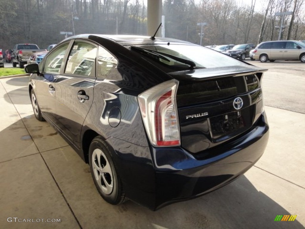 2012 Prius 3rd Gen Two Hybrid - Nautical Blue Metallic / Bisque photo #4