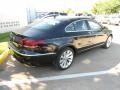 Deep Black Metallic - CC V6 Lux Photo No. 7