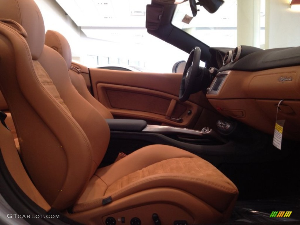 Cuoio (Beige) Interior 2012 Ferrari California Standard California Model Photo #62791341