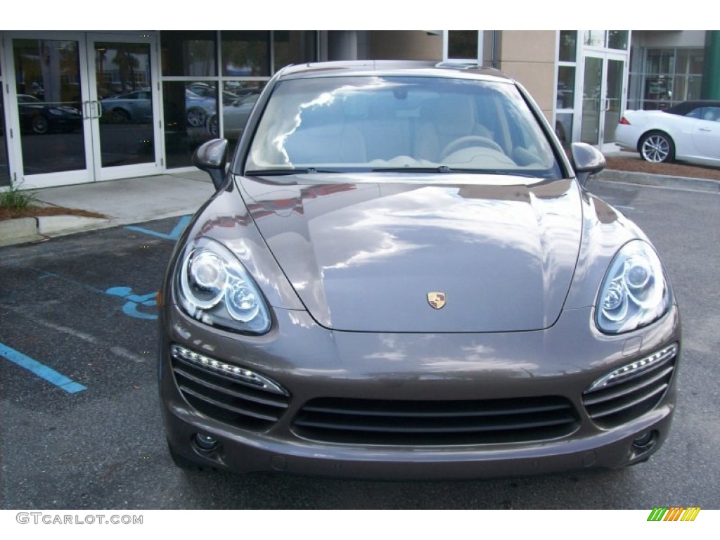 2012 Cayenne  - Umber Brown Metallic / Luxor Beige photo #5