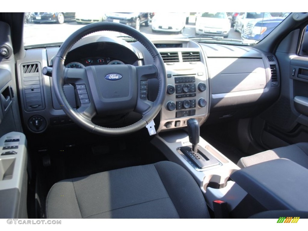 2010 Escape XLT - Steel Blue Metallic / Charcoal Black photo #17