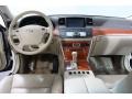 Ivory Pearl - M 35x Sedan Photo No. 6