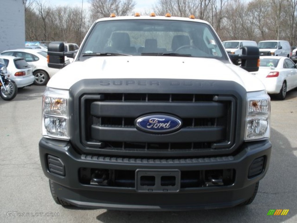 2012 F350 Super Duty XL SuperCab 4x4 - Oxford White / Steel photo #3
