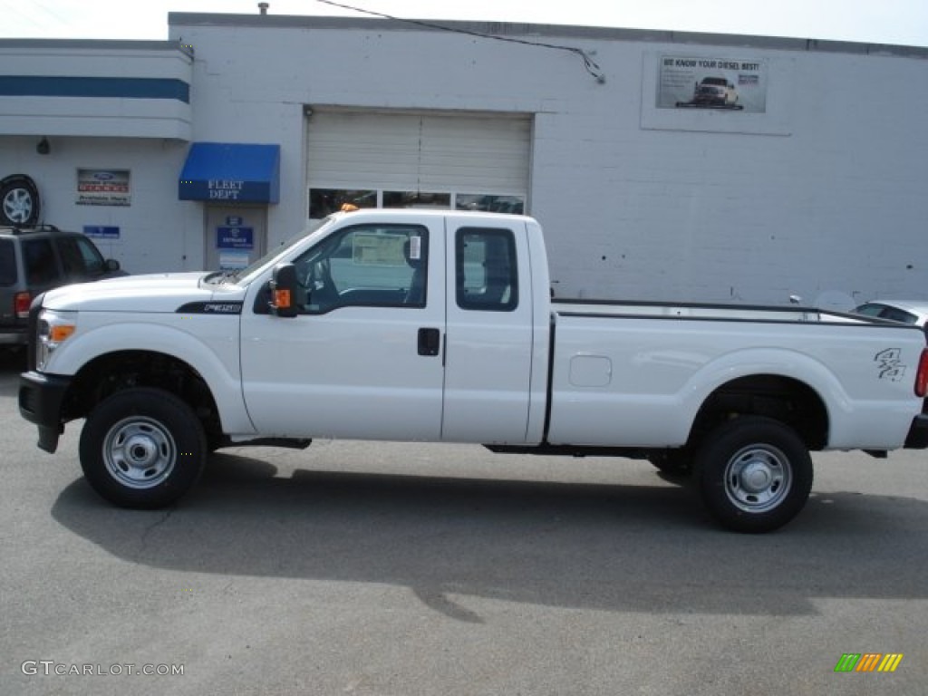 2012 F350 Super Duty XL SuperCab 4x4 - Oxford White / Steel photo #5