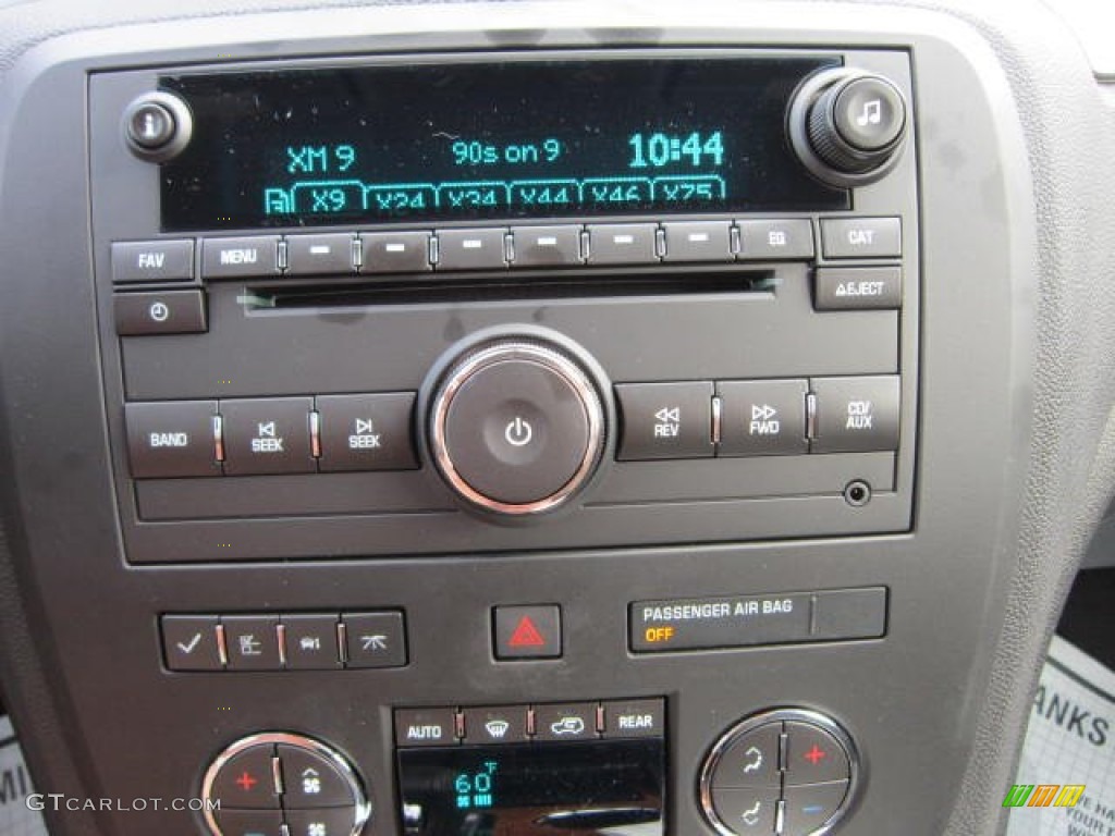 2012 Buick Enclave AWD Audio System Photos