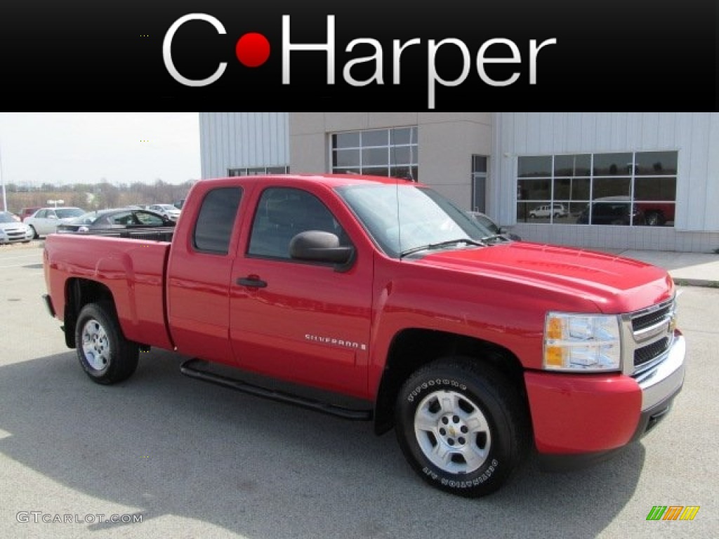 2008 Silverado 1500 LT Extended Cab - Victory Red / Ebony photo #1