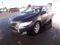Black - Camry LE Photo No. 3