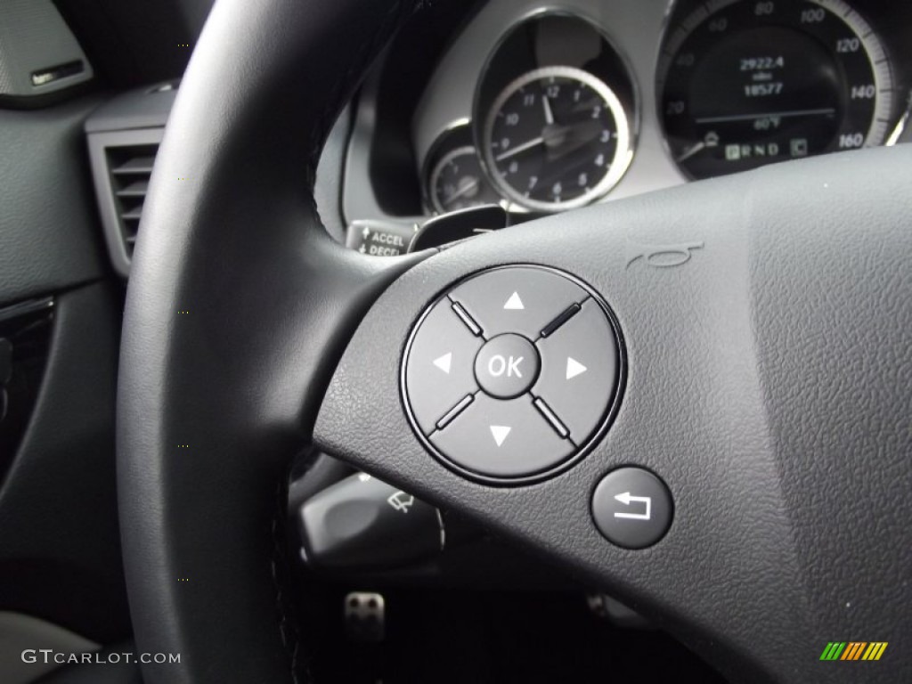 2010 Mercedes-Benz E 550 Coupe Controls Photo #62805874