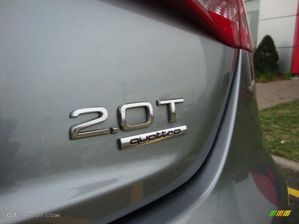 2009 Audi A4 2.0T Premium quattro Sedan Marks and Logos Photos