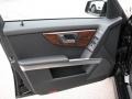 Black - GLK 350 4Matic Photo No. 9