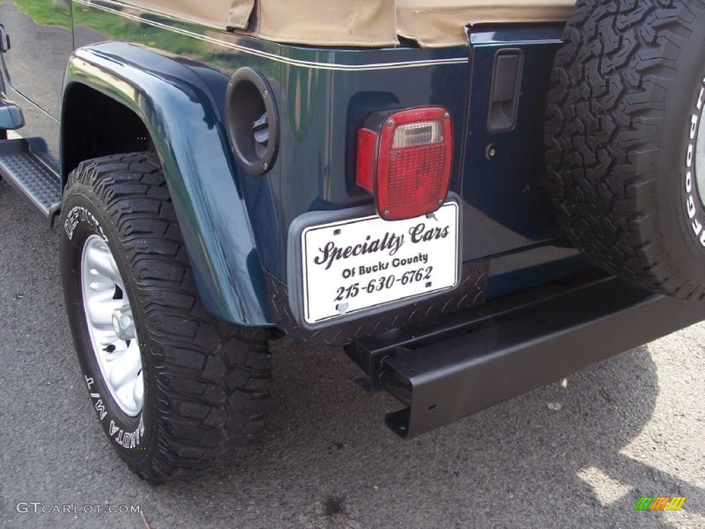 1997 Wrangler SE 4x4 - Emerald Green Pearl / Tan photo #28
