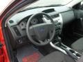 Vermillion Red - Focus SE Sedan Photo No. 11