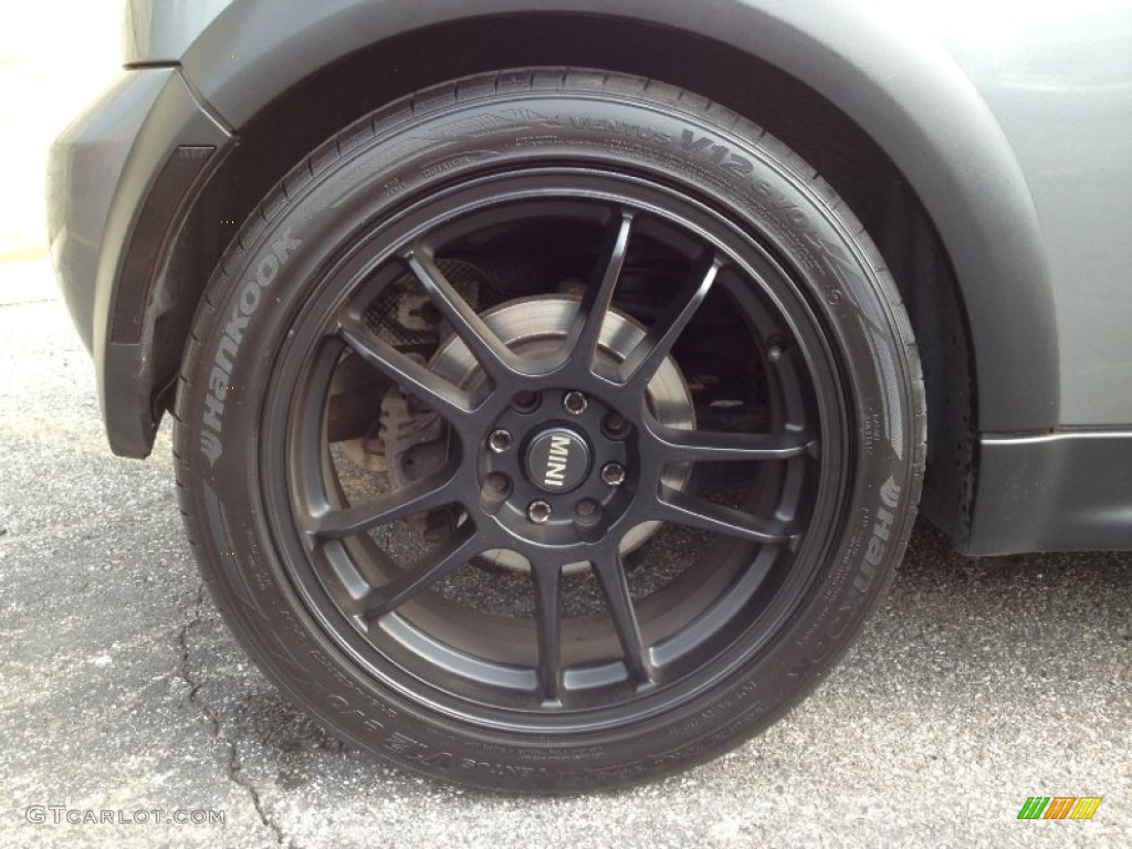 2005 Mini Cooper S Hardtop Wheel Photo #62810923