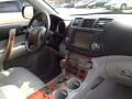 2010 Black Toyota Highlander Limited 4WD  photo #23