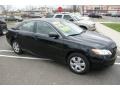 Black - Camry LE Photo No. 3