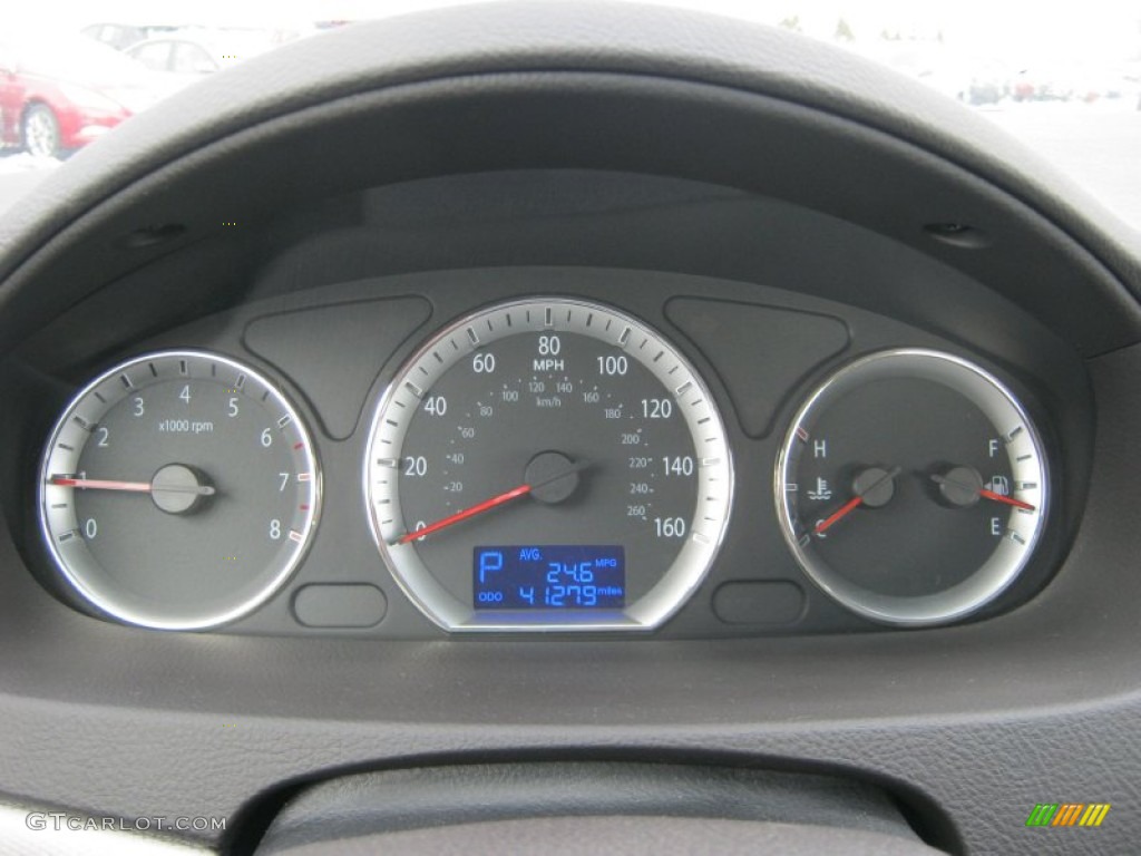 2009 Hyundai Sonata SE Gauges Photos