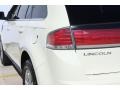 2008 Creme Brulee Metallic Lincoln MKX   photo #15