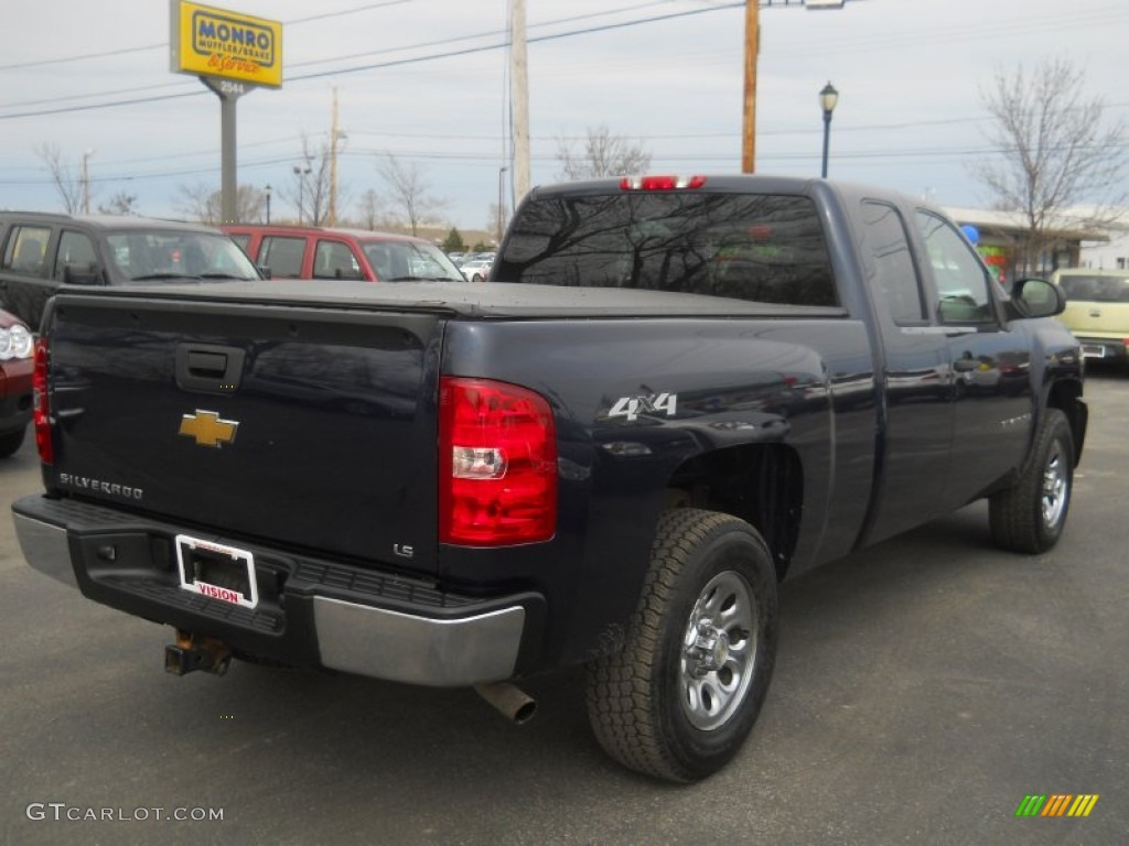 2009 Silverado 1500 LS Extended Cab 4x4 - Imperial Blue Metallic / Dark Titanium photo #2