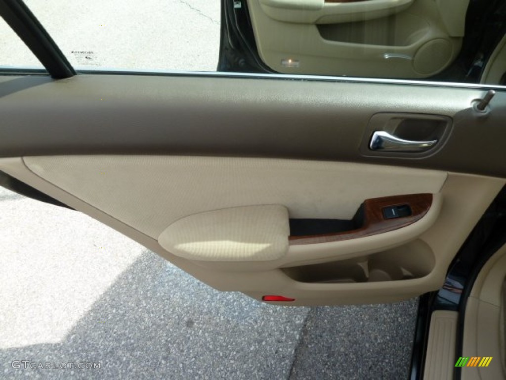 2006 Accord EX Sedan - Nighthawk Black Pearl / Ivory photo #13