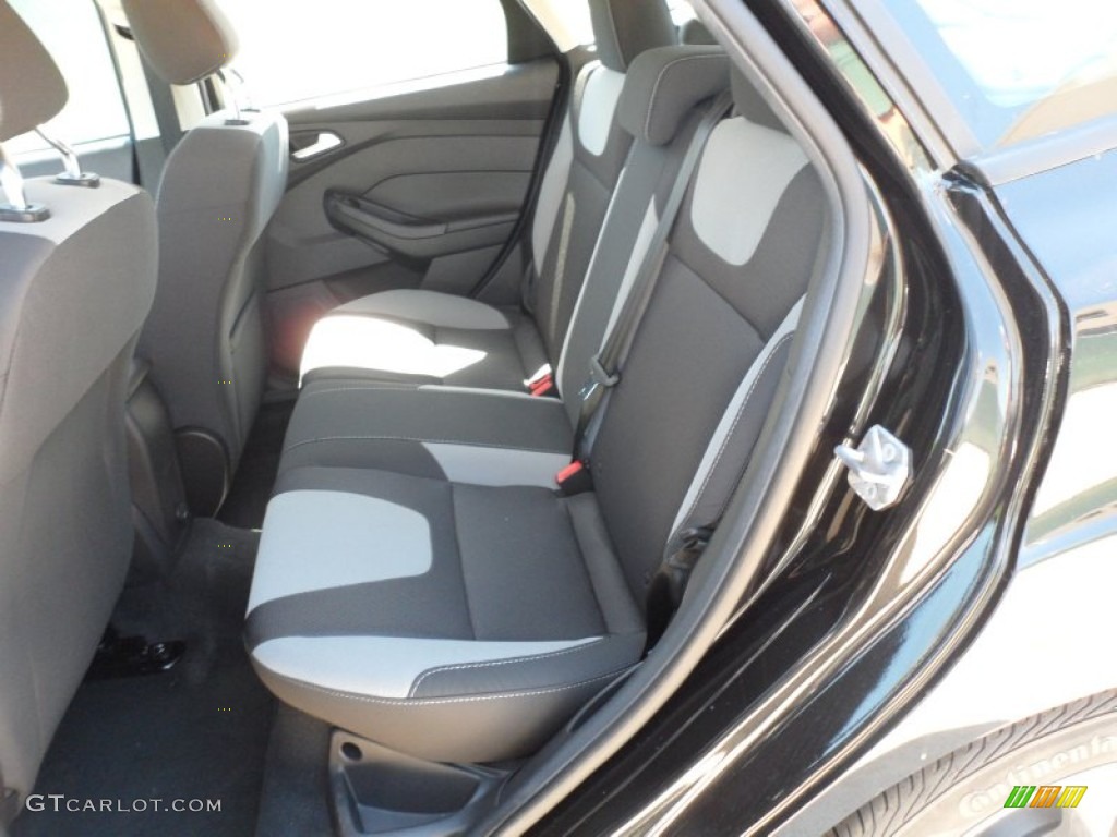 2012 Ford Focus SE Sport 5-Door Rear Seat Photo #62825176