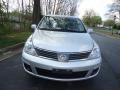 Brillant Silver - Versa 1.8 S Hatchback Photo No. 2