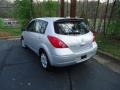 Brillant Silver - Versa 1.8 S Hatchback Photo No. 5