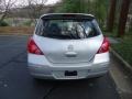 Brillant Silver - Versa 1.8 S Hatchback Photo No. 6