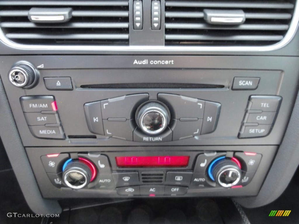2010 Audi S4 3.0 quattro Sedan Controls Photo #62828428