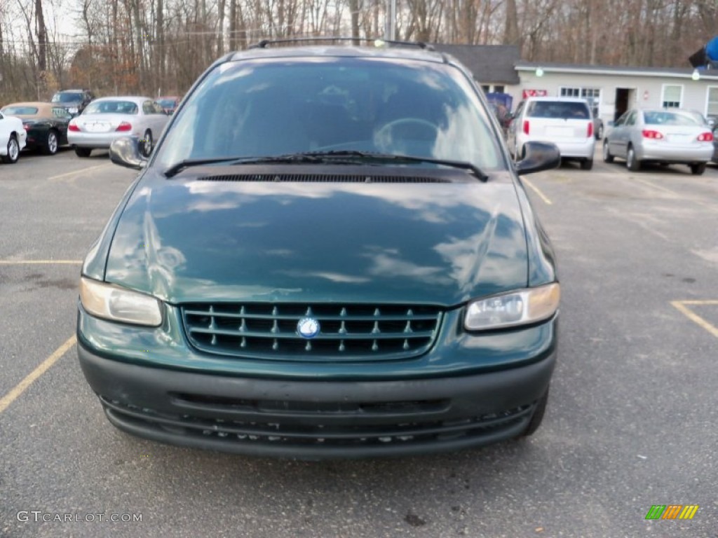 1997 Grand Voyager SE - Forest Green Pearl / Gray photo #1