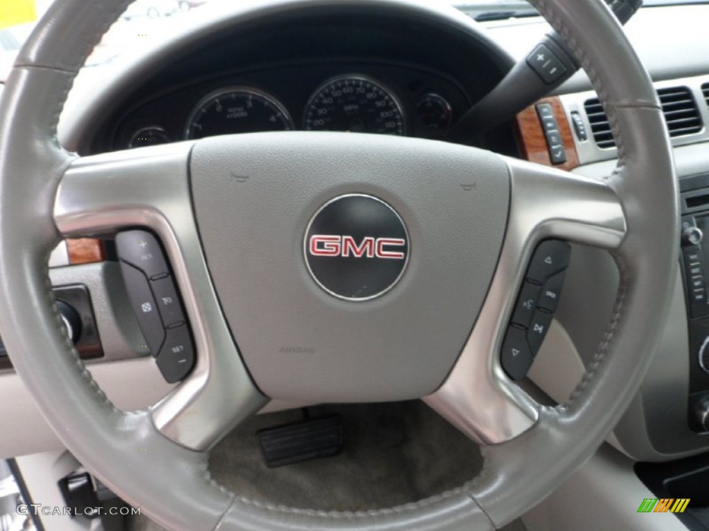 2007 GMC Sierra 2500HD SLE Crew Cab 4x4 Steering Wheel Photos
