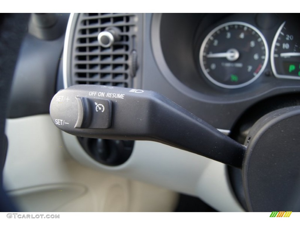 2007 Saab 9-3 2.0T Convertible Controls Photo #62836197
