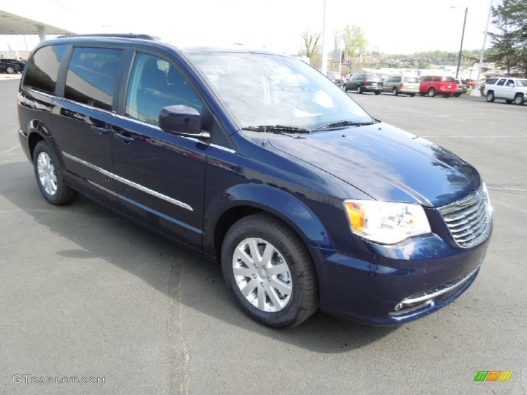True Blue Pearl 2012 Chrysler Town & Country Touring Exterior Photo #62836674