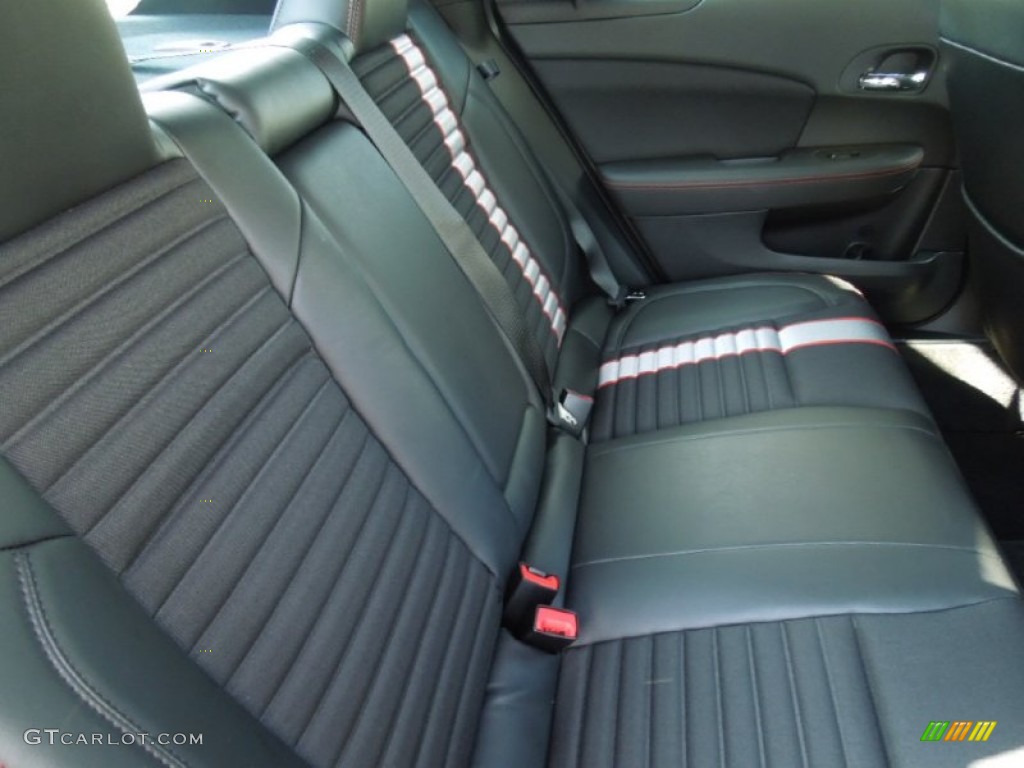 2012 Avenger R/T - Black / Black/Silver/Red photo #21