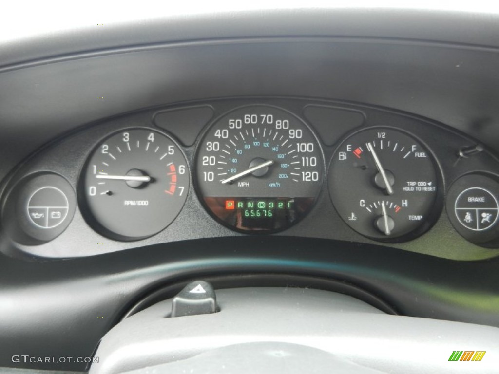 2003 Buick Regal LS Gauges Photo #62837910