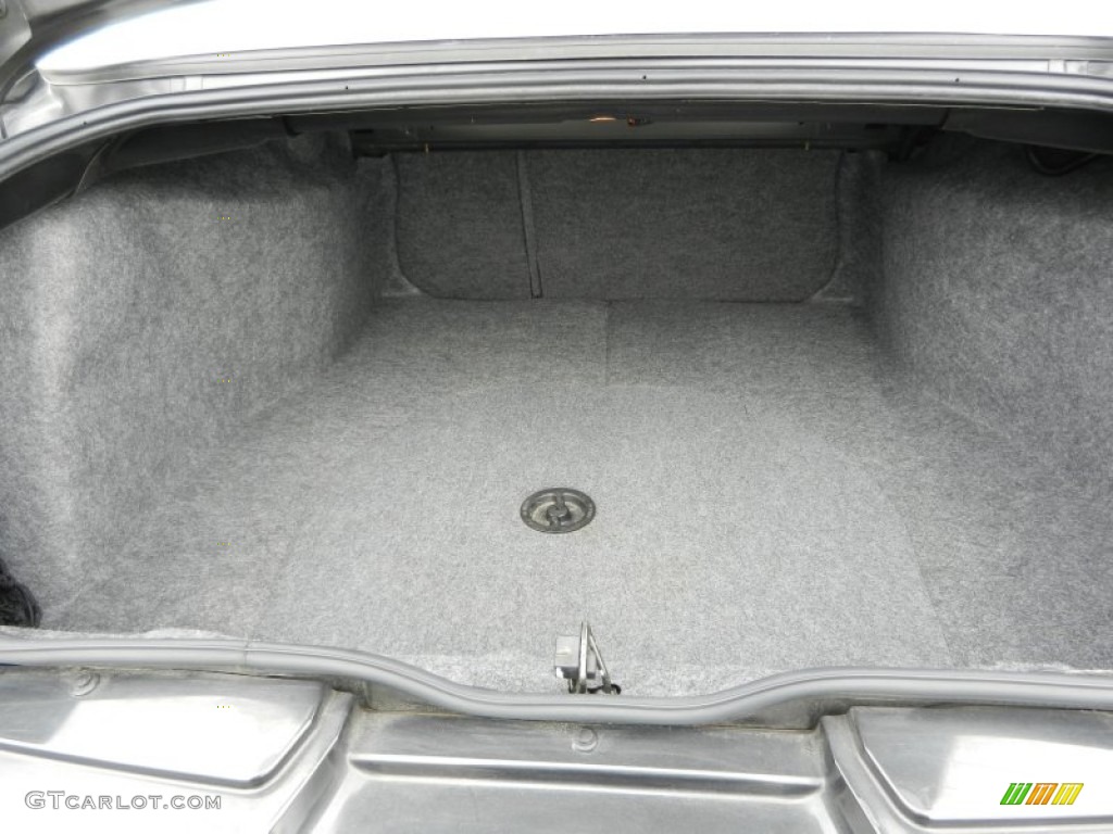2003 Buick Regal LS Trunk Photo #62837946